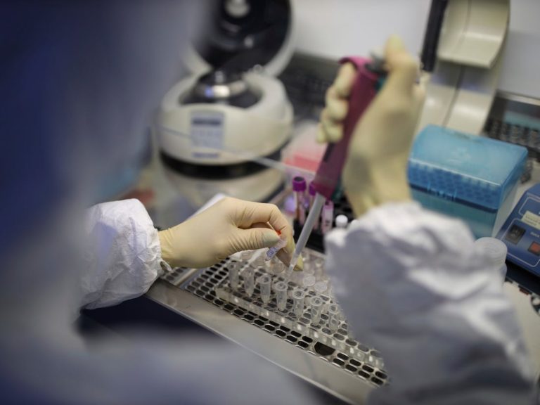 Coronavirus: 3 contagi ogni 100 tamponi