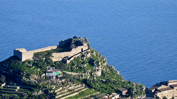 Messina: Dissesto idrogeologico a Taormina, si mette in sicurezza il Castello Monte Tauro