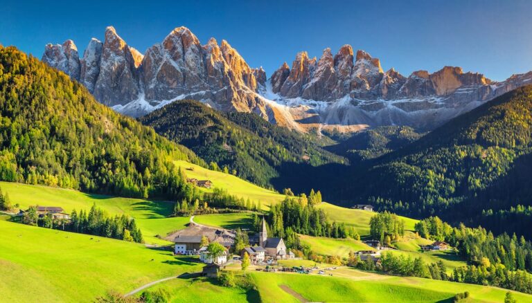 Turismo: intesa Veneto-Trentino Alto Adige per la mobilità sui passi dolomitici