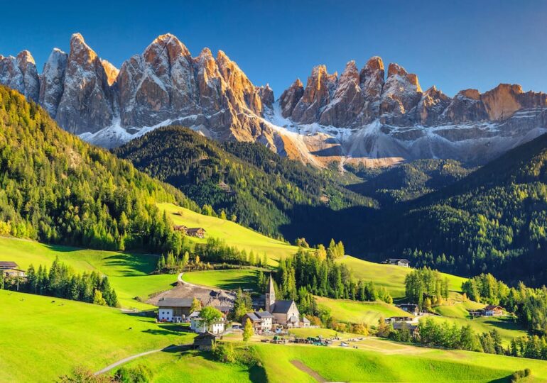 Turismo: intesa Veneto-Trentino Alto Adige per la mobilità sui passi dolomitici