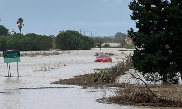 Maltempo in Sicilia e Calabria, in tre giorni 20 bombe d’acqua