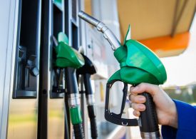 Prezzi in aumento per benzina, diesel e gas auto