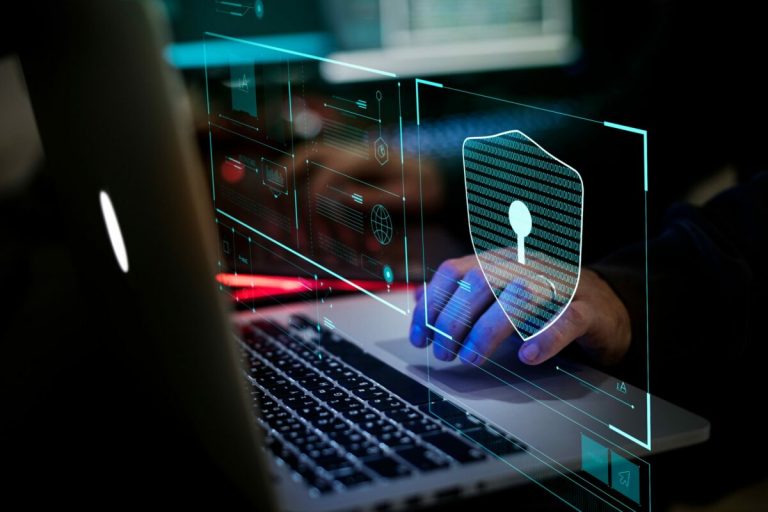 Cybersecurity, 60% aziende sanità italiane rischia furto dati