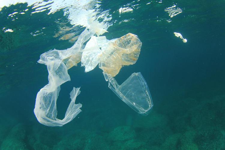 Accordo per un trattato globale sull'inquinamento da plastica