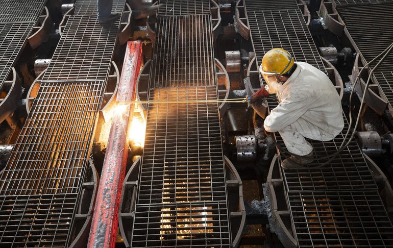 Confindustria: la produzione a maggio segna il -1,4%, pesa l'incertezza